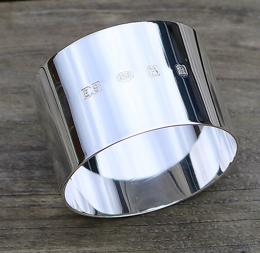 Britannia silver Napkin ring 